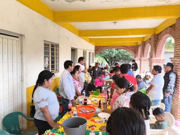 apoyos iglesia